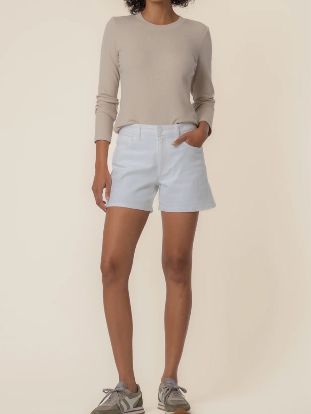 New Women's White High-Rise Stretch Shorts